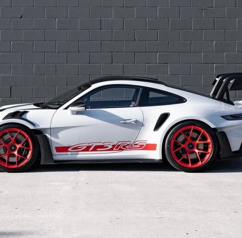 PORSCHE 992 GT3 RS STREAMLINE DOORS ENHANCEMENTS