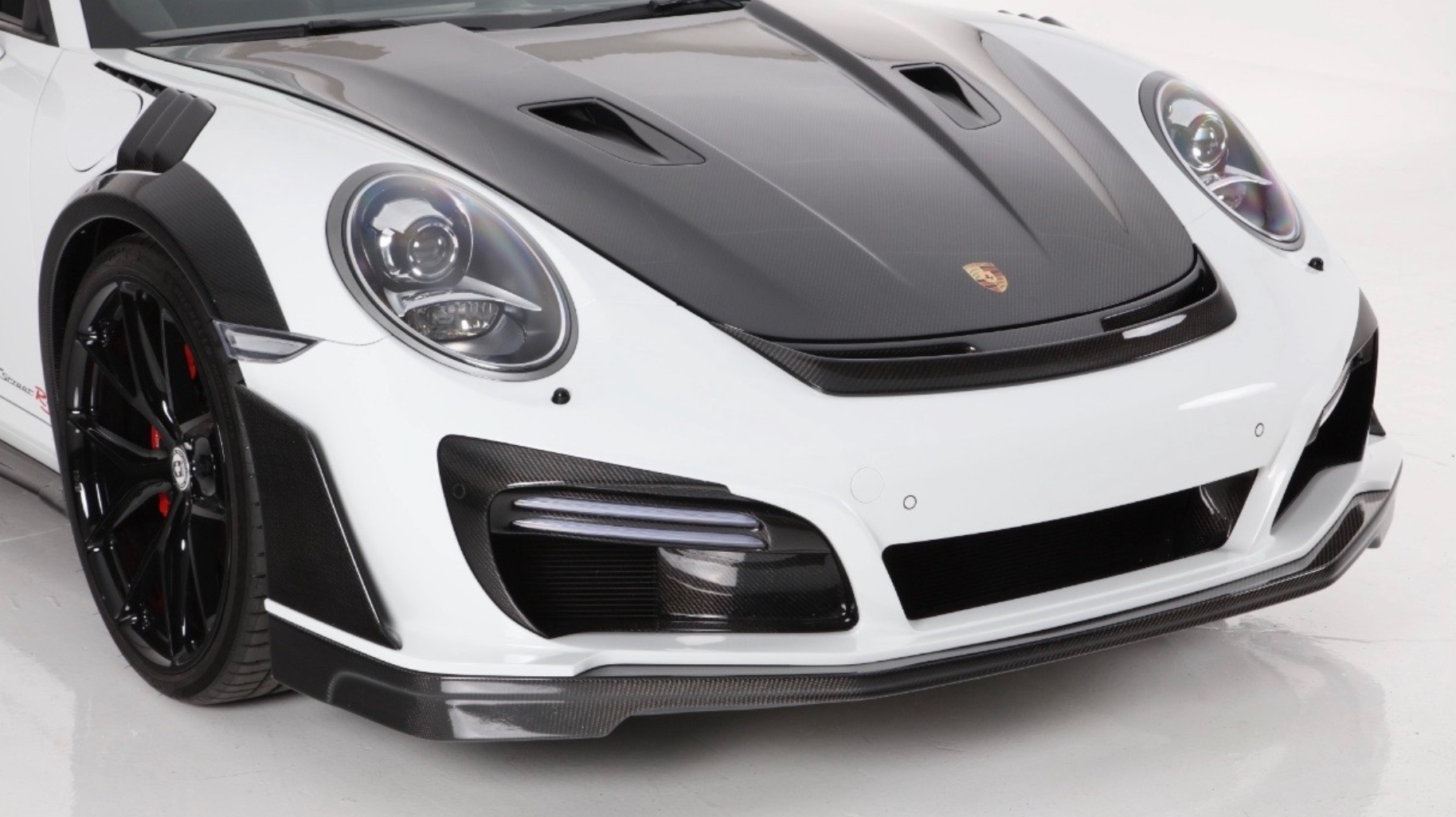 PORSCHE WICKED-7 GT STREET VERSION RS FRONT BUMPER, WITH CARBON FIBER ACCENTS THROUGHOUT