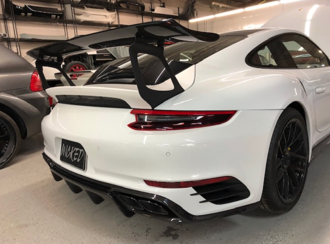 2018 PORSCHE 991.2 GT2RS SPOILER WING, COMPLETE WITH TRUNK LID AND ALL ATTACHMENTS