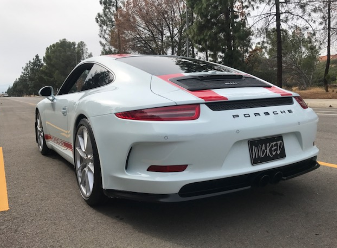 2016 PORSCHE 911R STYLE REAR BUMPER